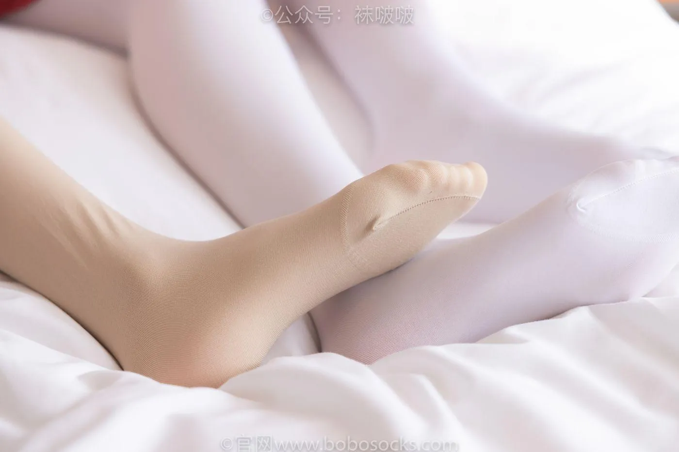 [BoBoSocks袜啵啵]NO.054 小甜豆与稚予-给大家拜年啦 [139P]插图9